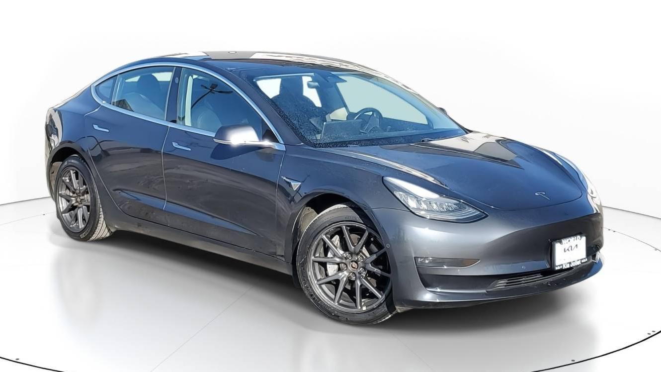 TESLA MODEL 3 2018 5YJ3E1EB1JF109732 image